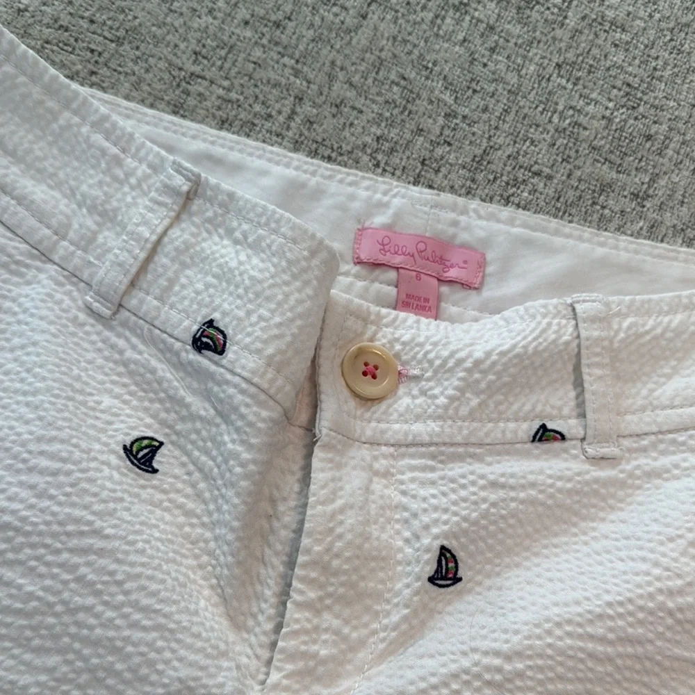 Lilly Pulitzer Shorts - Picture 8 of 8